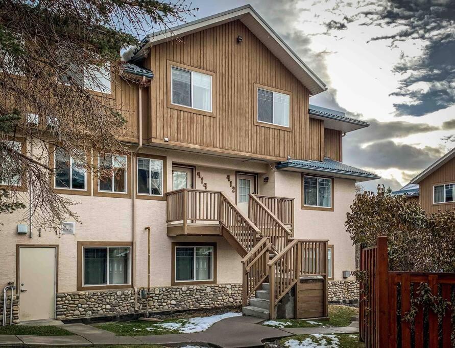 Appartement Big Mountain Views - Bright 2-Story Corner Unit à Canmore Extérieur photo